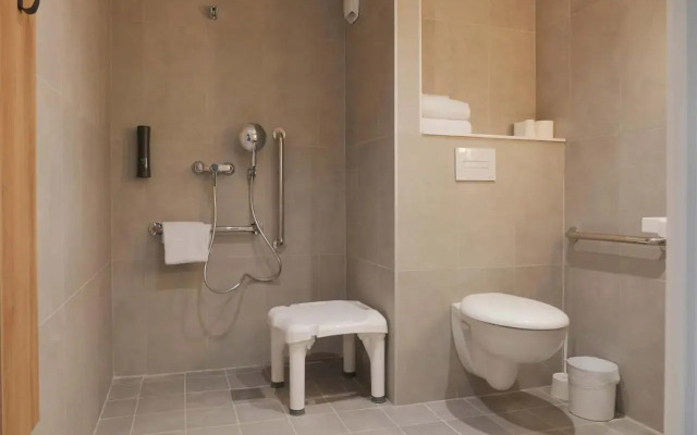 BB HOTEL Carcassonne Rocadest La Cite