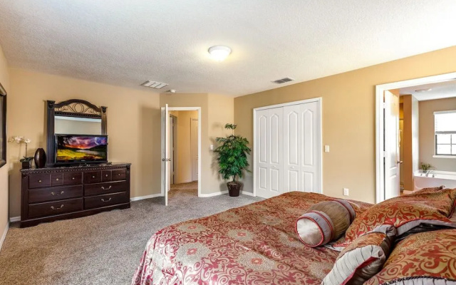 Private Pool, Gated Community, Games Room