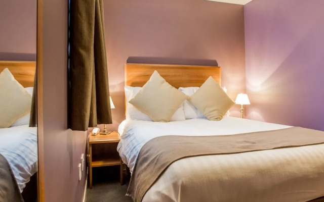 Dunmuir Hotel
