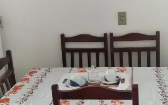 linda casa em Botucatu prox ao faculdade Lageado