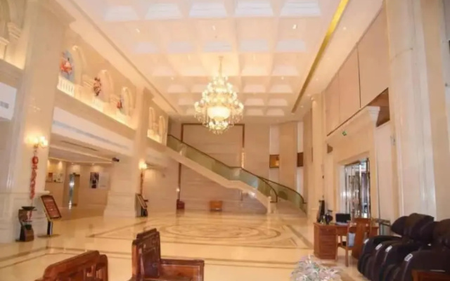 Vienna International Hotel (Shantou Simapu)