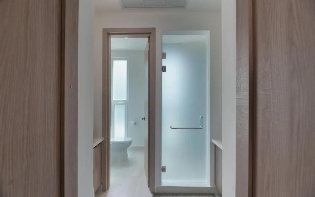 Ocean One Roatan