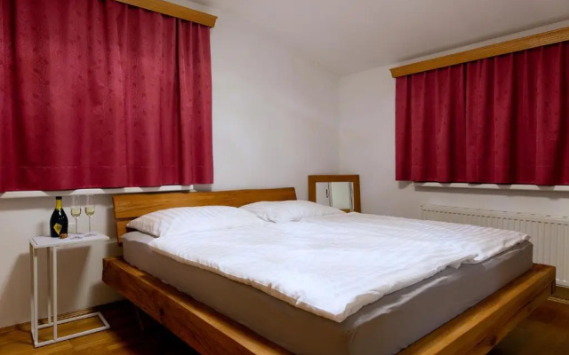 Apartment Himmelspforte mit Balkon