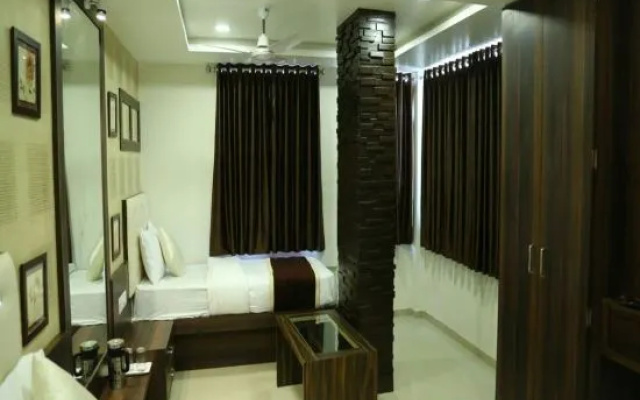 Hotel Gitanjali Inn - By Bizzgrow Hotels