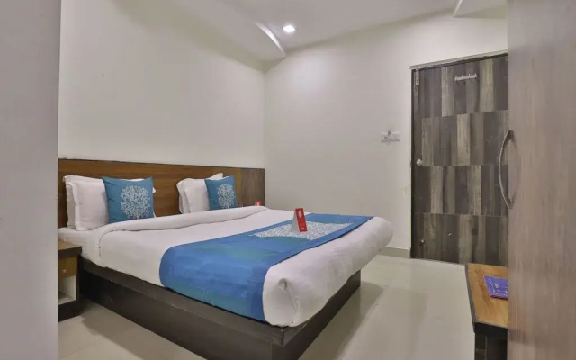 Hotel Neel Kamal by OYO Rooms