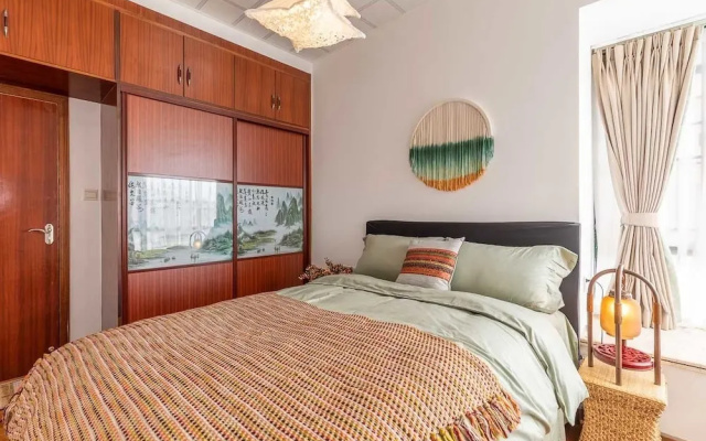 Locals Boutique Apartment Huafa Plaza 39