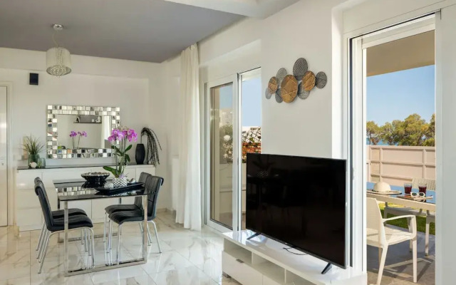 Villa Elena Beach - With Private Heated Pool