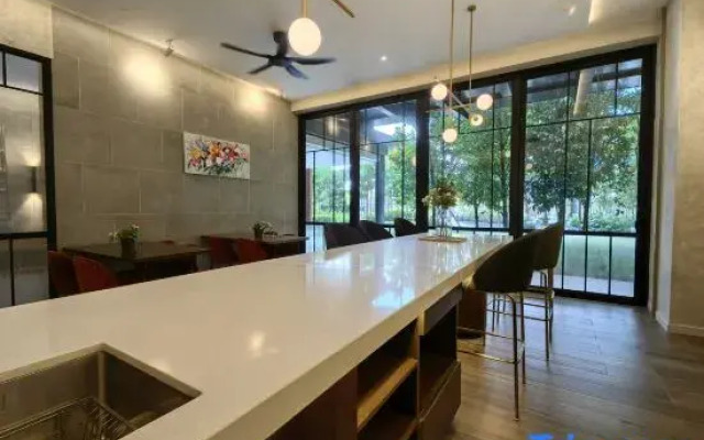 TRX AGILE Bukit Bintang Superior 8 Pax Family Suites