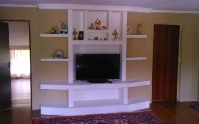 Natela Guesthouse