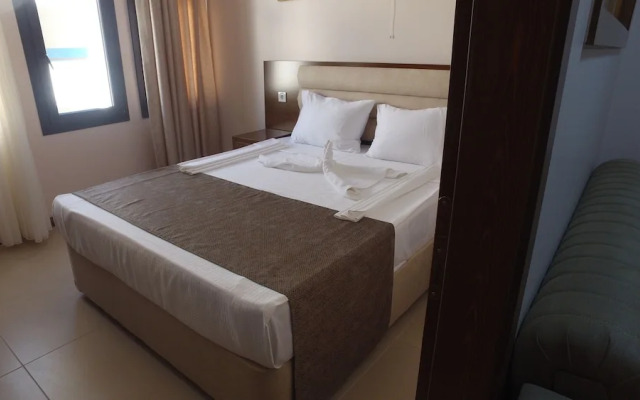 Sami Akar SARAY OTEL