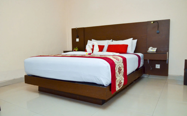 Indi Hotel (Ex Rani Hotel)