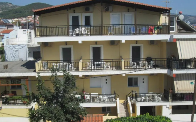 Konstantinos Beach 2