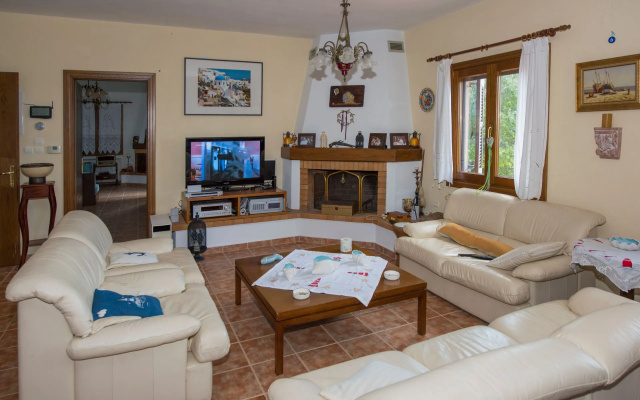 Kiparissi Villa Halkidiki