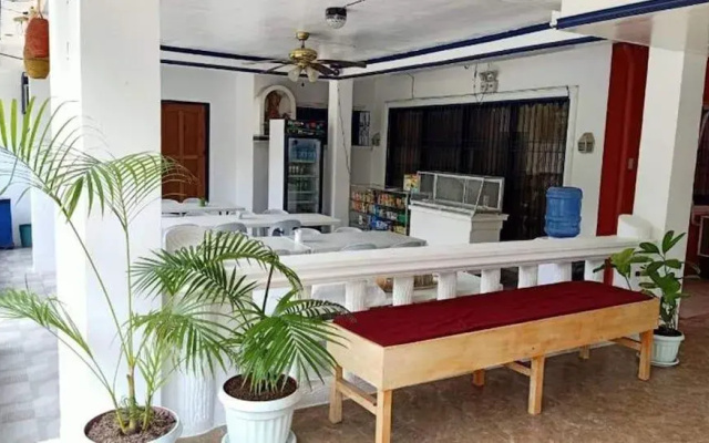 Aelas Home Hostel