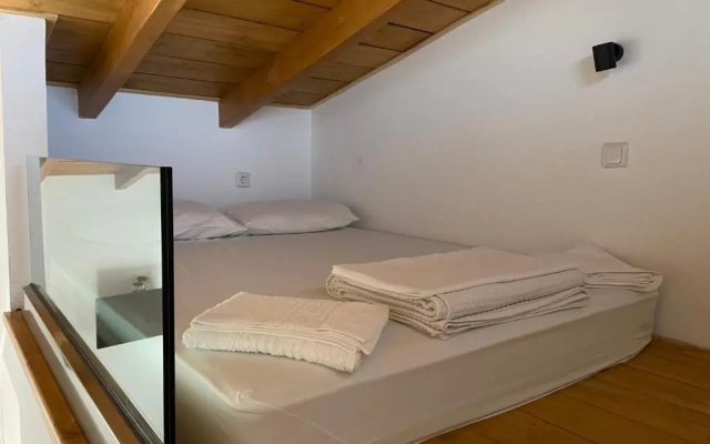 Spitakia-Cozy & Comfy Apartments 10minutes from the airport