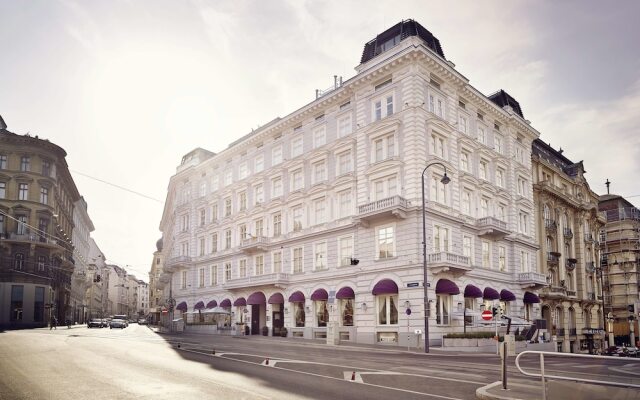 Hotel Sans Souci Wien вид на фасад