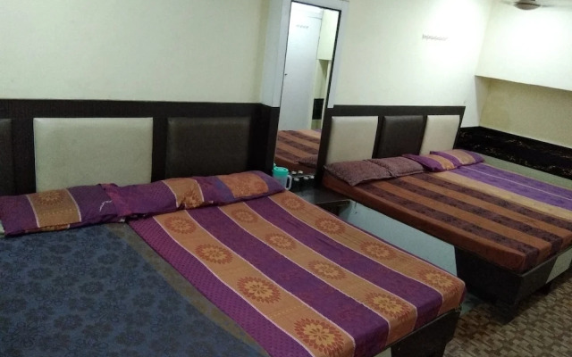 Hotel Silver Palace - Hostel