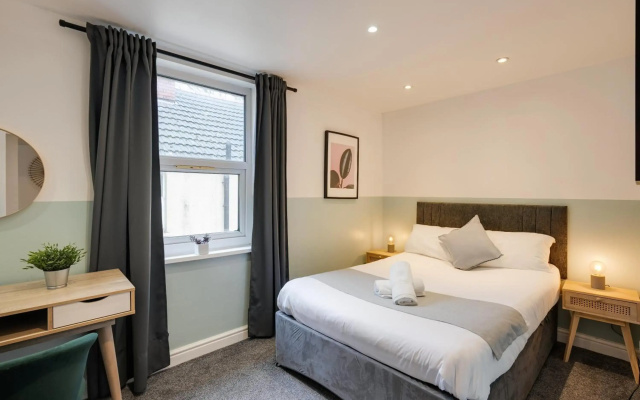 5 Person Modern Apartment Nr City Centre
