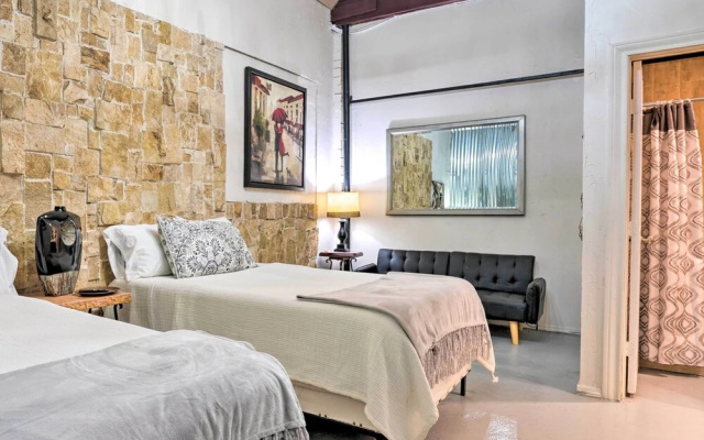 Laredo Vacation Rental - Minutes From Attractions!