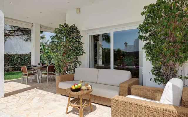 Villa Miguel Angel