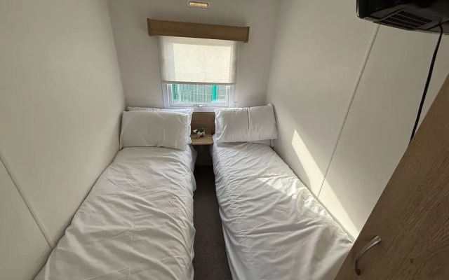 Eyemouth - Caravan - Sleeps 4 - Pet Friendly