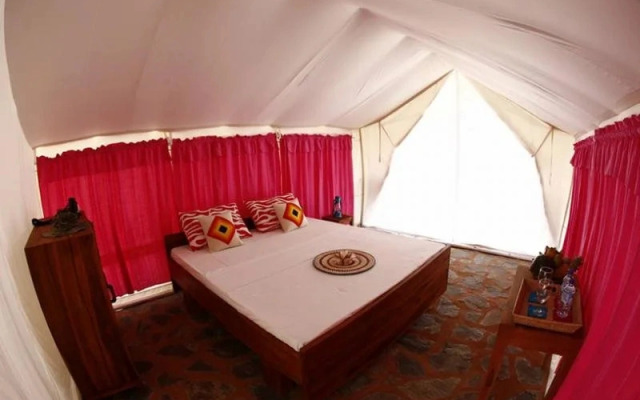 The Naturalist Luxury Tents