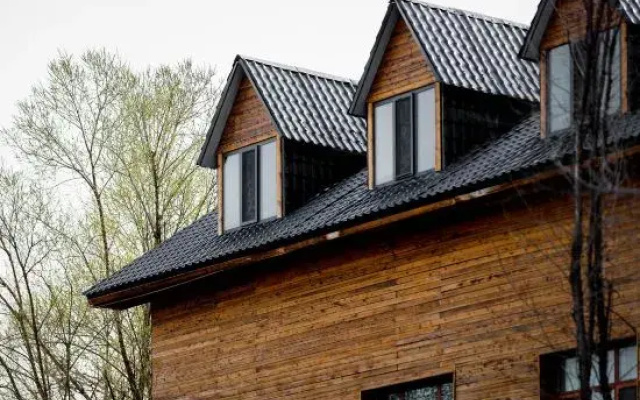 Narat Linyin Hotel (Narat Scenic Area Branch)