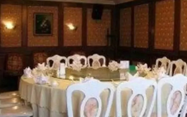 Dalian Guoxin Hotel
