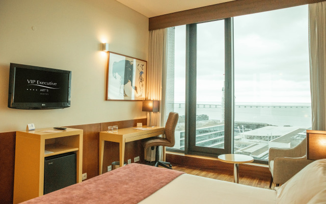 VIP Executive Art's Hotel