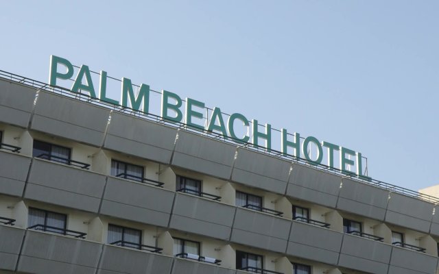 Отель Palm Beach Hotel & Bungalows Кипр, Ларнака - 1 отзыв об отеле, цены и фото номеров - забронировать отель Palm Beach Hotel & Bungalows онлайн вид на фасад