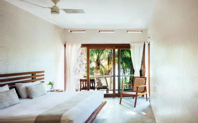 Olas Tulum