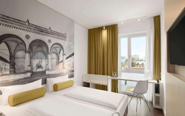 Super 8 by Wyndham Munich City North