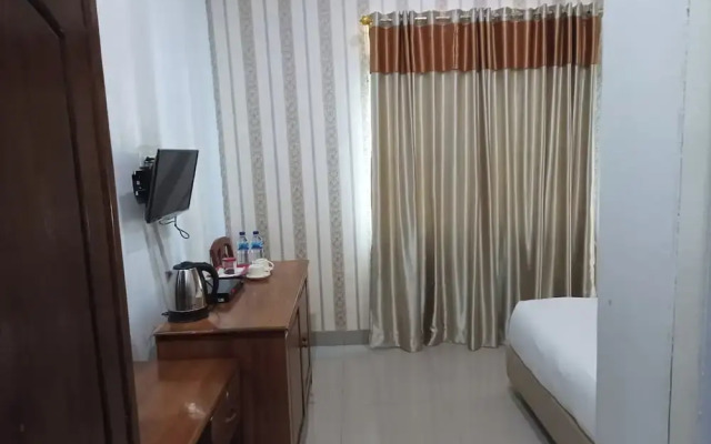 Robbani Edotel Liwa Syariah