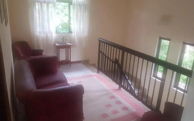 Belissima casa em Itauna a 300 metros da praia