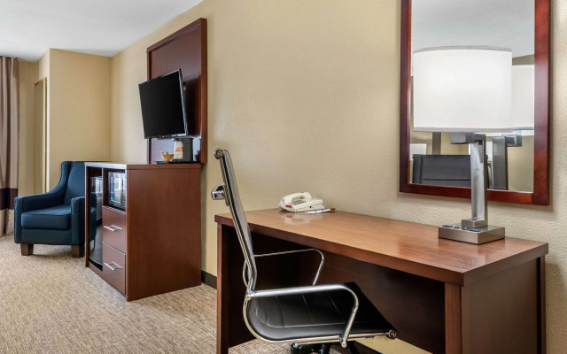 Comfort Suites Dayton-Wright Patterson
