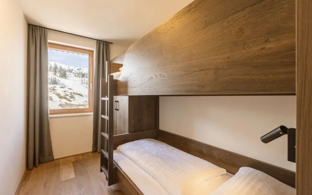 Charming Lodge With Finnish Sauna
