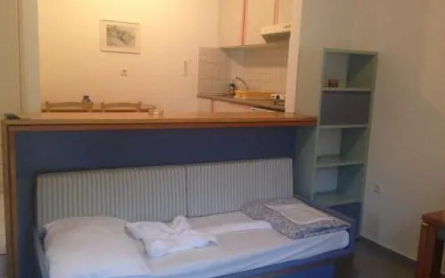 Anna Apartments I