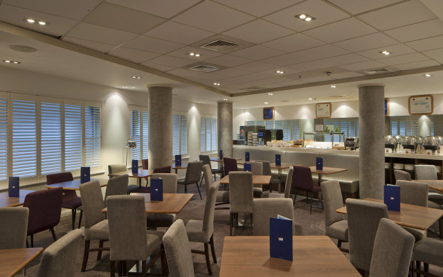 Holiday Inn Express Manchester CC - Oxford Road by IHG
