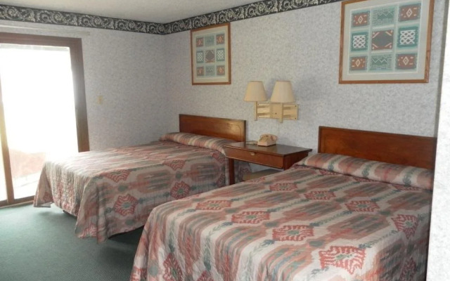 Tidewater Motel
