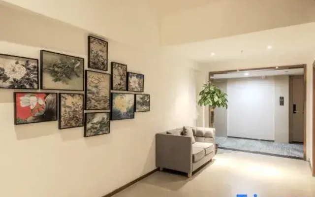 Lavande Hotels (Wuhan Yangluo Subway Station)