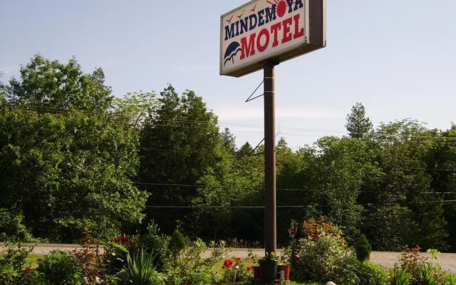 Mindemoya Motel