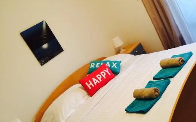 Guest House Dia