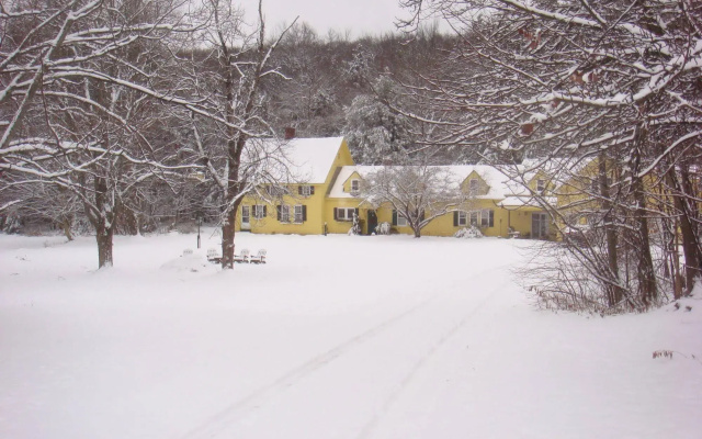 Fiddler's Green Inn