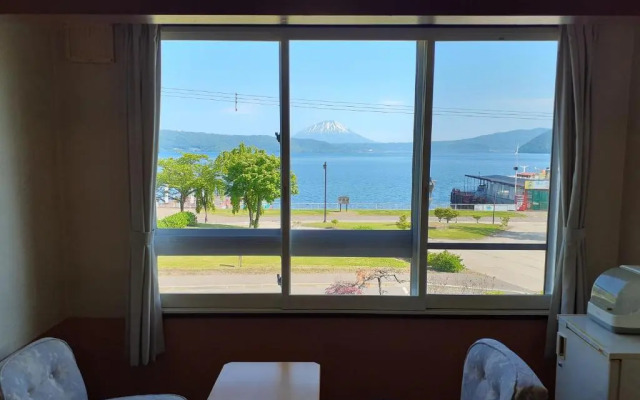 Hotel Grand Toya