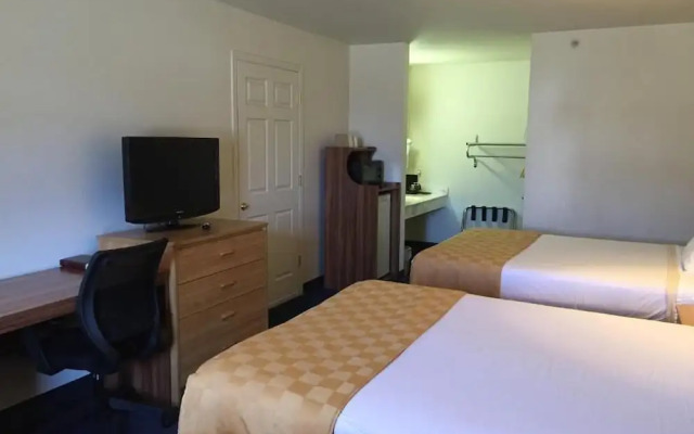 Haysville Express Inn