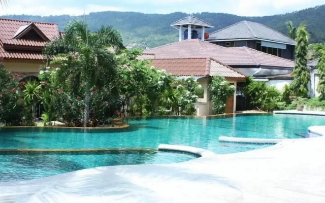 Baan Saensook Villas