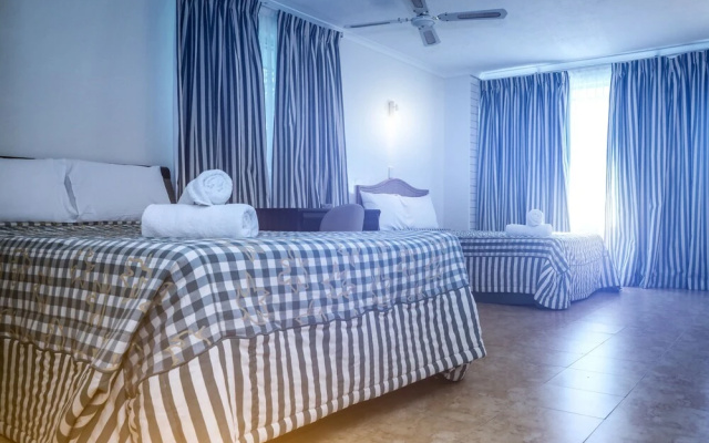 Queenslander Motel