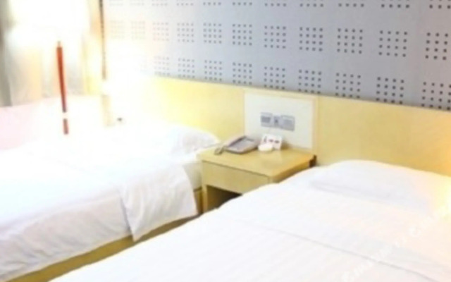 Happy Family Hotel