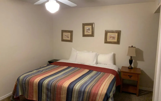 Grand Oaks Resort