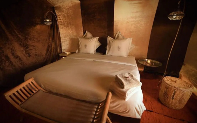 Luxury Camp By DAR AZAWAD